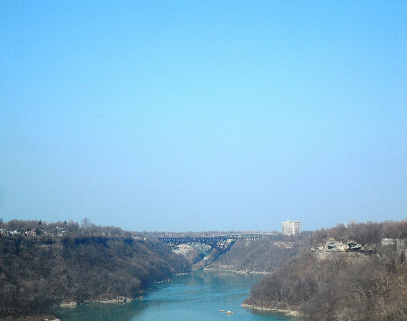 Newmarket pickup for a Niagara tour